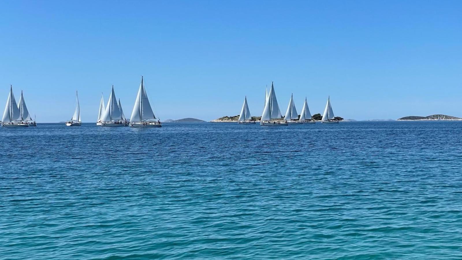 Casa Mano Tribunj With Beach المظهر الخارجي الصورة