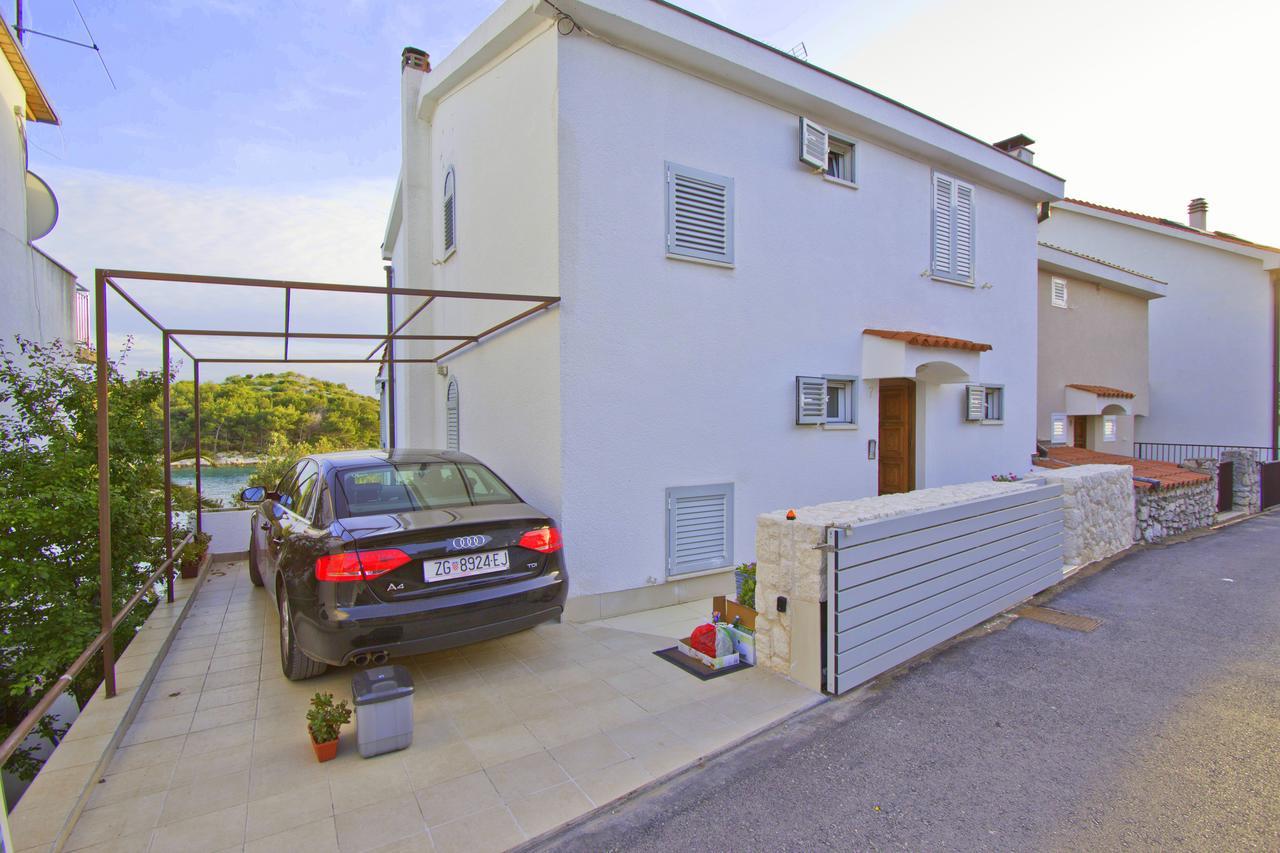 Casa Mano Tribunj With Beach المظهر الخارجي الصورة